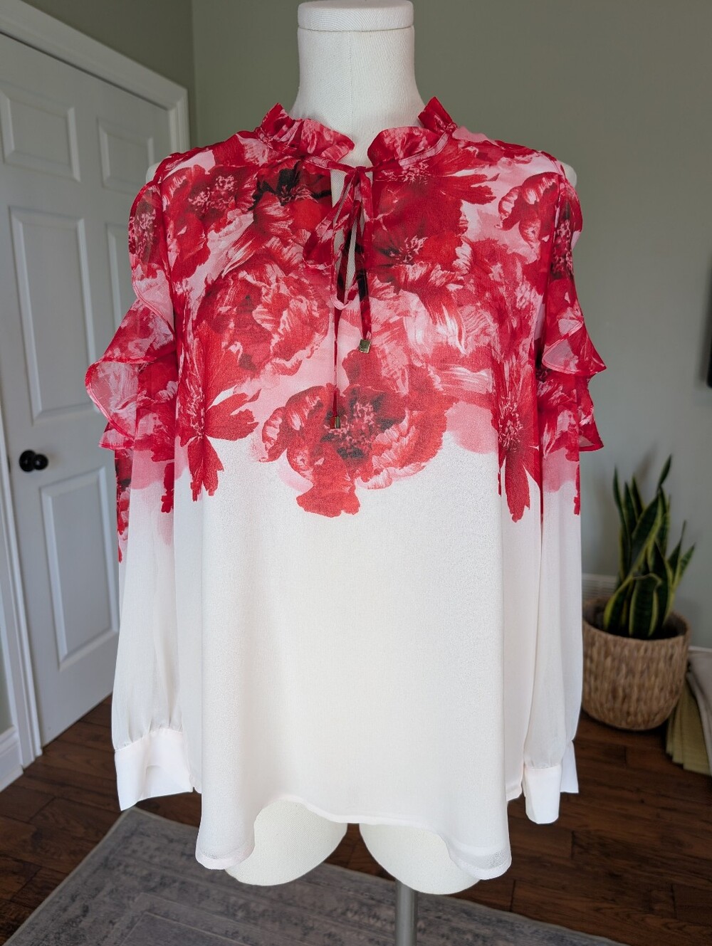 Calvin Klein Floral Cold Shoulder Blouse Red Cream Ruffle Tie Neck Size Medium
